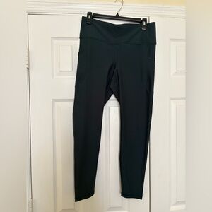 Used old navy dark green leggings size large.